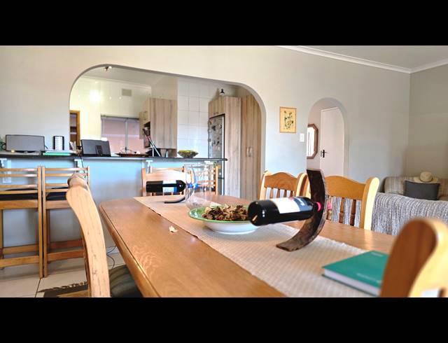 3 BEDROOM DUPLEX FOR SALE IN MALVERN